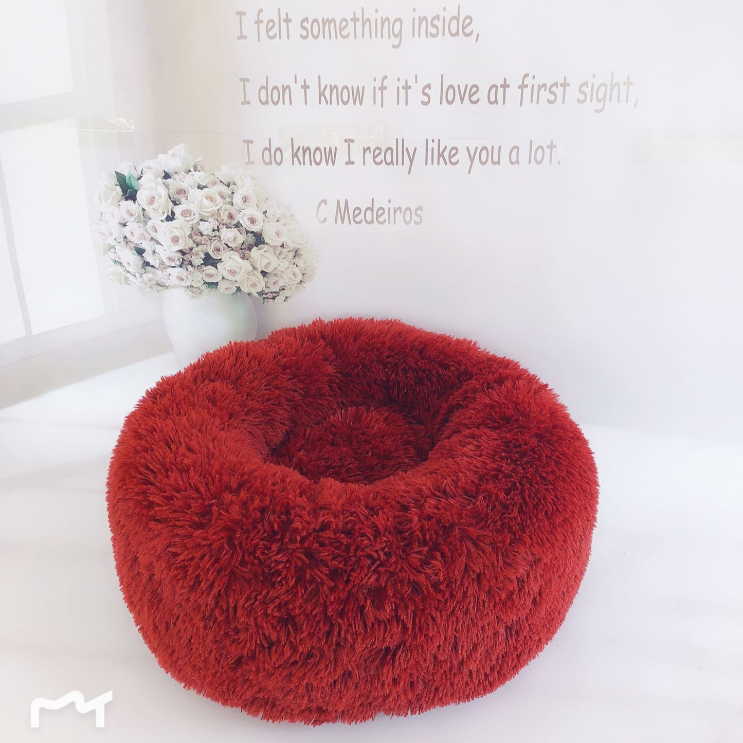 Snuggle Haven: The Plush Pet Nest That’s Basically a Fluffy Cloud for Your Furry Friend!