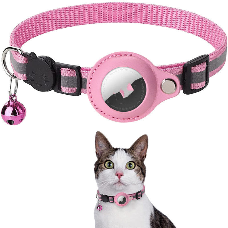 The Tag-Tastic Pet Shield: Reflective, Waterproof Airtag Collar Case!