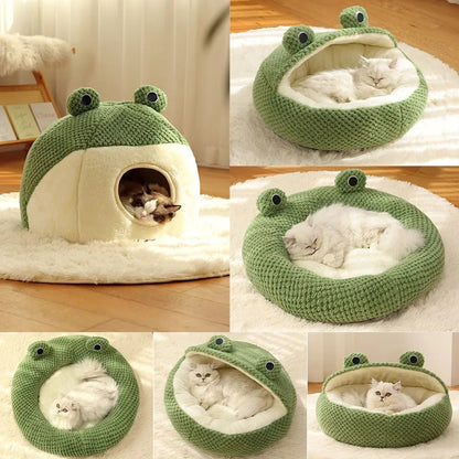 Frog-tastic Cozy Haven: The Plush Mat That Turns Small Pets into Royalty This Autumn & Winter!