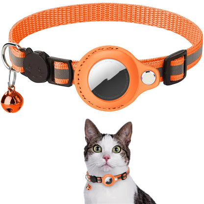 The Tag-Tastic Pet Shield: Reflective, Waterproof Airtag Collar Case!